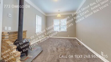 773 Owego Dr in Pontiac, MI - Building Photo - Building Photo