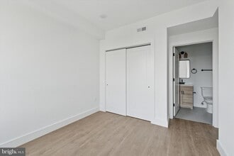 2520 N Front St, Unit 205 in Philadelphia, PA - Foto de edificio - Building Photo