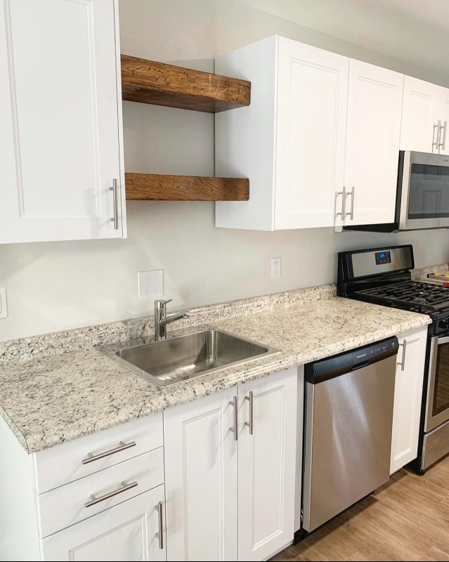 328 Powell St in Gloucester City, NJ - Building Photo - Building Photo