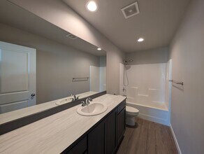 2219 SE Marlette Rd in Wenatchee, WA - Building Photo - Building Photo