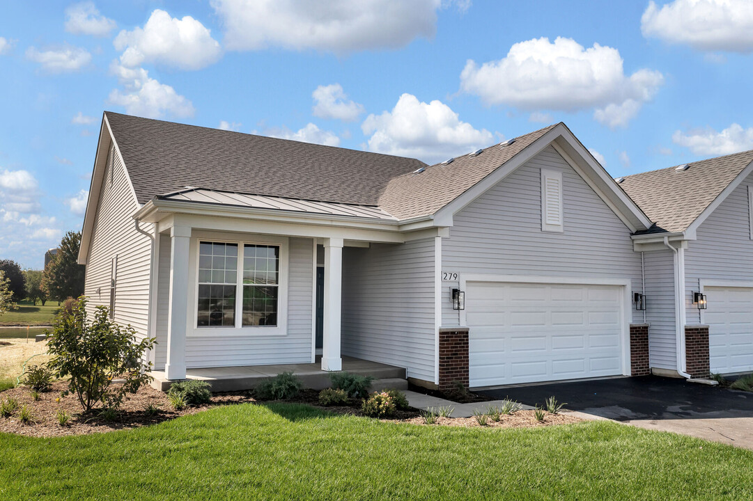 Home at Ashcroft in Oswego, IL - Building Photo