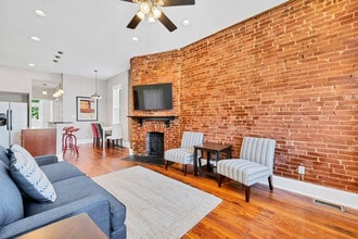 925 S Sarah St in St. Louis, MO - Foto de edificio - Building Photo