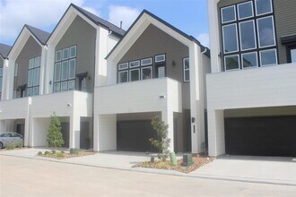 1204 Highland Vineyard Ln in Houston, TX - Foto de edificio - Building Photo