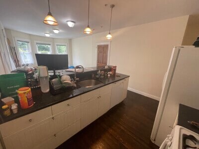 6 Giles Park, Unit 1