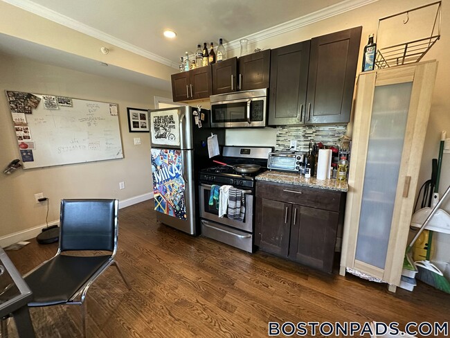 2973 Washington St, Unit 3 in Boston, MA - Building Photo - Building Photo