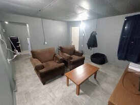 9 Nutt Ave in Uniontown, PA - Building Photo