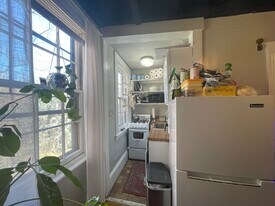 4 Champney Pl in Boston, MA - Building Photo