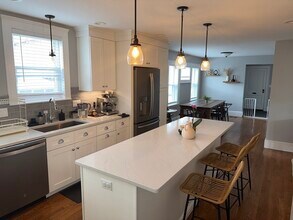 11 Lincoln St in Watertown, MA - Building Photo - Building Photo