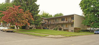 1025 E Coeur D Alene Ave Apartments