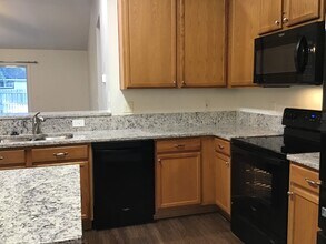 2665 Westport Dr in Green Cove Springs, FL - Building Photo - Building Photo