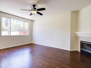 924 Glendora Dr in Oceanside, CA - Building Photo - Building Photo