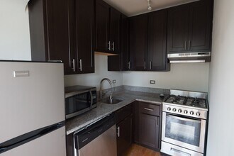 4742 N Hermitage Ave in Chicago, IL - Building Photo - Building Photo