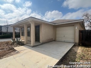 7703 Chatsworth in San Antonio, TX - Building Photo - Building Photo