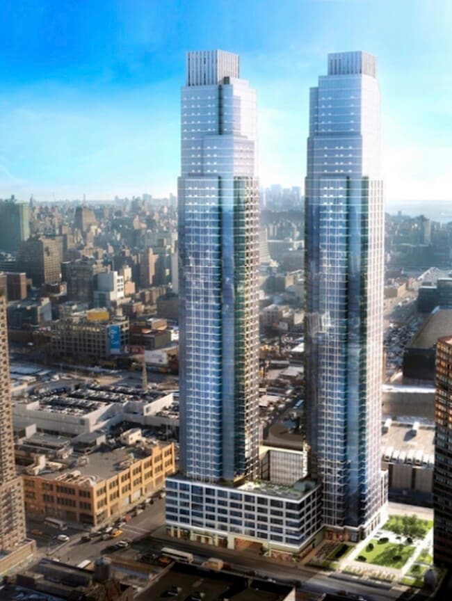 620 W 42nd St in New York, NY - Building Photo - Building Photo