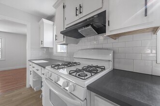 4924 Greenwood St in Brookhaven, PA - Building Photo - Building Photo