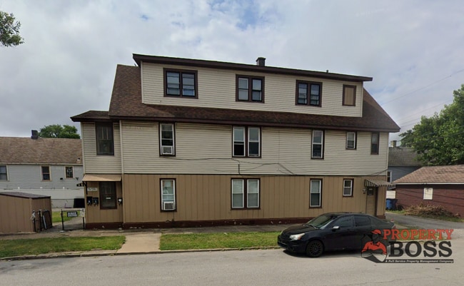 property at 2404 White Oak Ave