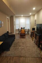 2041 W McLean Ave in Chicago, IL - Building Photo - Building Photo