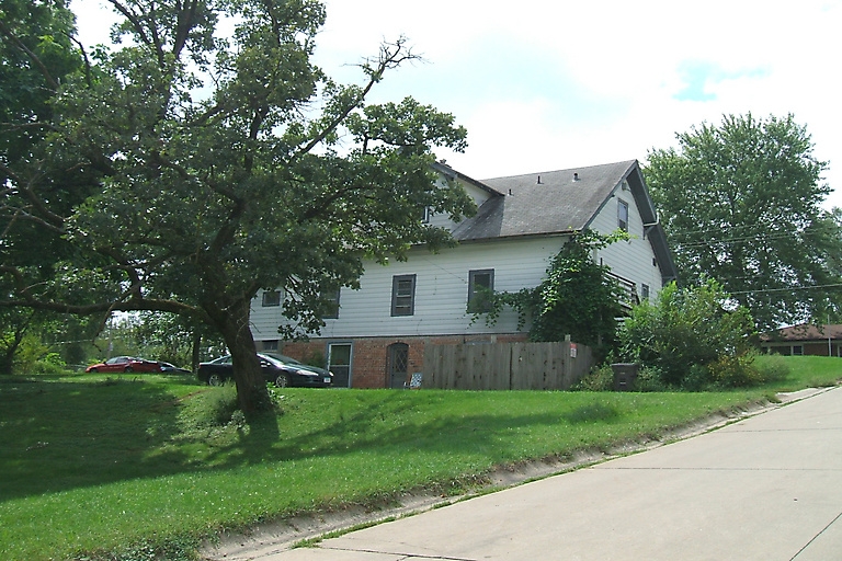 2123 S Union St in Des Moines, IA - Foto de edificio