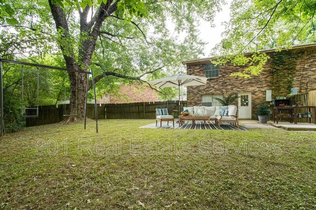 property at 2996 Stage Park Pl