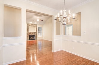 6524 Overland Park Dr in Greensboro, NC - Building Photo - Building Photo