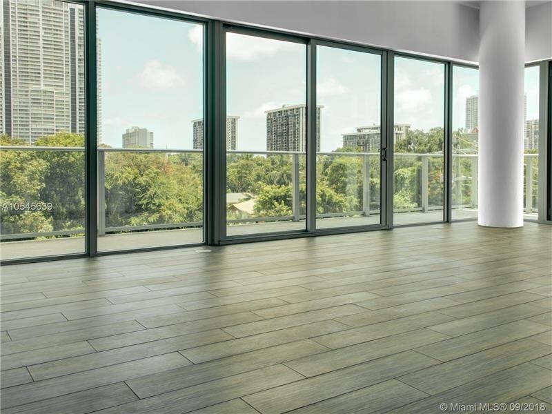 1600 SW 1st Ave-Unit -401 in Miami, FL - Building Photo
