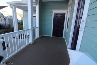 16 Main St, Unit 16LF Main Street in Flemington, NJ - Foto de edificio - Building Photo