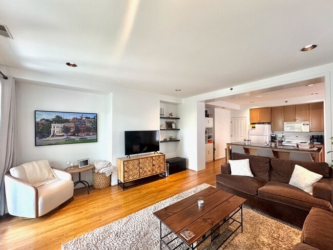 property at 953 Pavilion St
