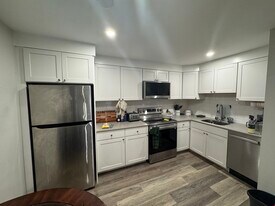 20 Larry St, Unit 2 in Quincy, MA - Building Photo