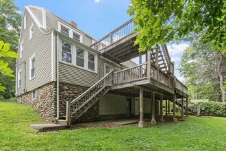 29 Rockrimmon Rd in Worcester, MA - Building Photo - Building Photo