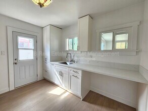 635 4th St in Hermosa Beach, CA - Building Photo - Building Photo