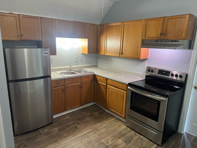 522 Mabbette St in Kissimmee, FL - Building Photo - Building Photo