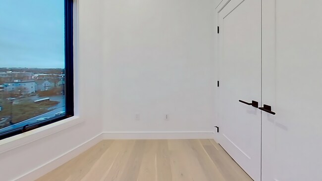 46 Leo M Birmingham Pky, Unit 601 in Boston, MA - Building Photo - Building Photo