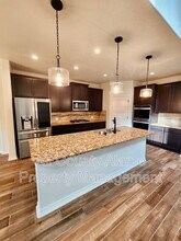 8831 Kallison Arbor in San Antonio, TX - Building Photo - Building Photo