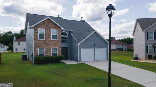 property at 833 Oakview Trce