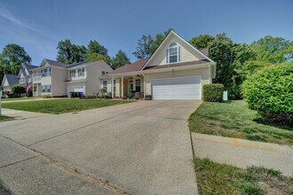 3040 Kempton Park Rd in Suffolk, VA - Building Photo - Building Photo