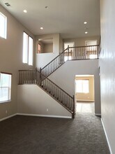 1235 Bluegrass Ct in Los Banos, CA - Building Photo - Building Photo