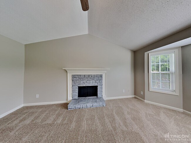 80 Fairfax Dr in Rockmart, GA - Building Photo - Building Photo