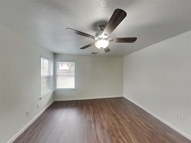 property at 31702 Regal Park Ct