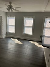 92 Spring Garden St in Milford, NJ - Building Photo - Building Photo