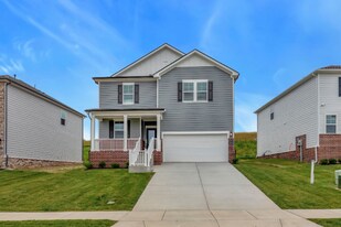 172 Millbrook Dr in Spring Hill, TN - Building Photo