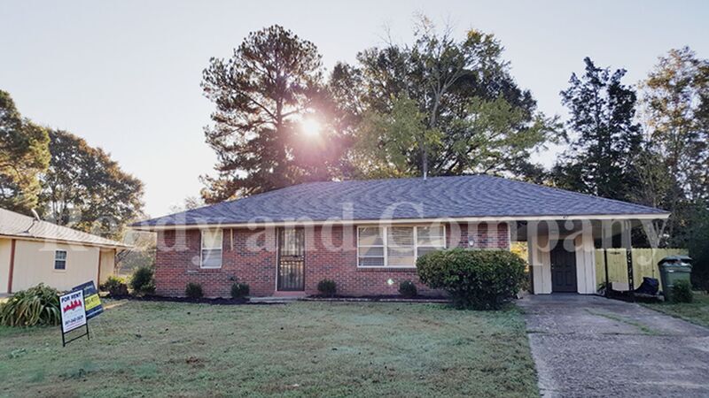 837 Parkrose Rd in Memphis, TN - Foto de edificio