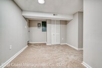 537 Chateau Ave photo'