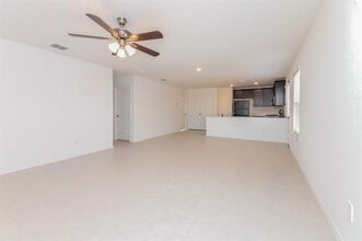 3104 Helix Bay Dr in Crandall, TX - Building Photo - Building Photo