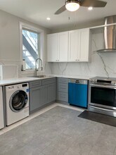 35 Seaview Ave in Norwalk, CT - Building Photo - Building Photo