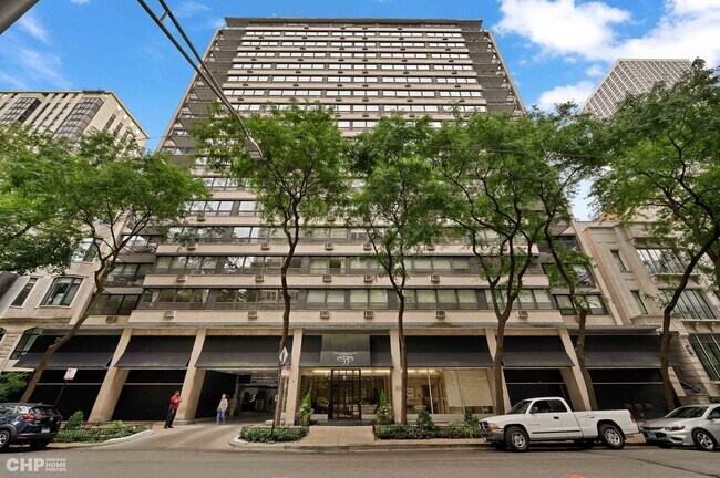 property at 33 E Cedar St