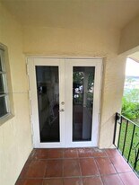 14XX East Dr in Hialeah, FL - Building Photo