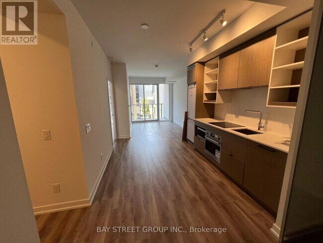 property at 20-1120 Edward St
