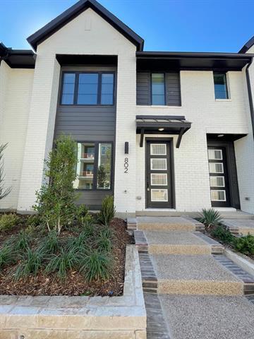 property at 802 Trace Hawk Ln