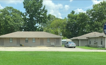 property at 1515 Warnke Rd NW