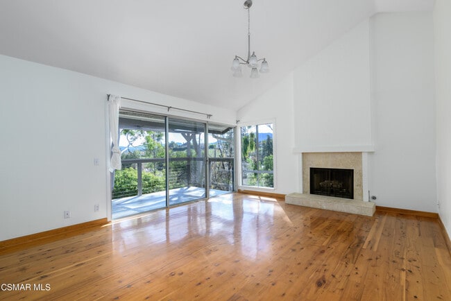 2 Sparrowhawk Ln in Agoura Hills, CA - Building Photo - Building Photo